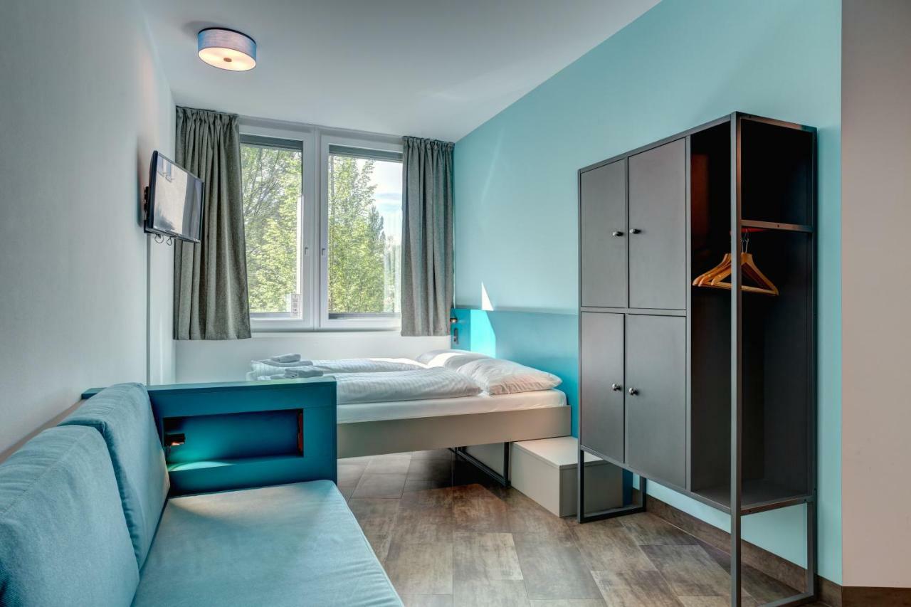 Meininger Hotel Muenchen Olympiapark Εξωτερικό φωτογραφία